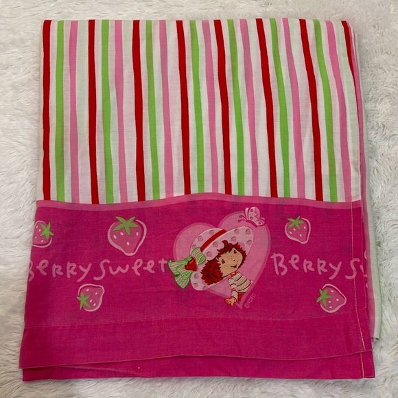 Strawberry Shortcake Other - Strawberry Shortcake Twin Size Flat Sheet Vintage Y2K